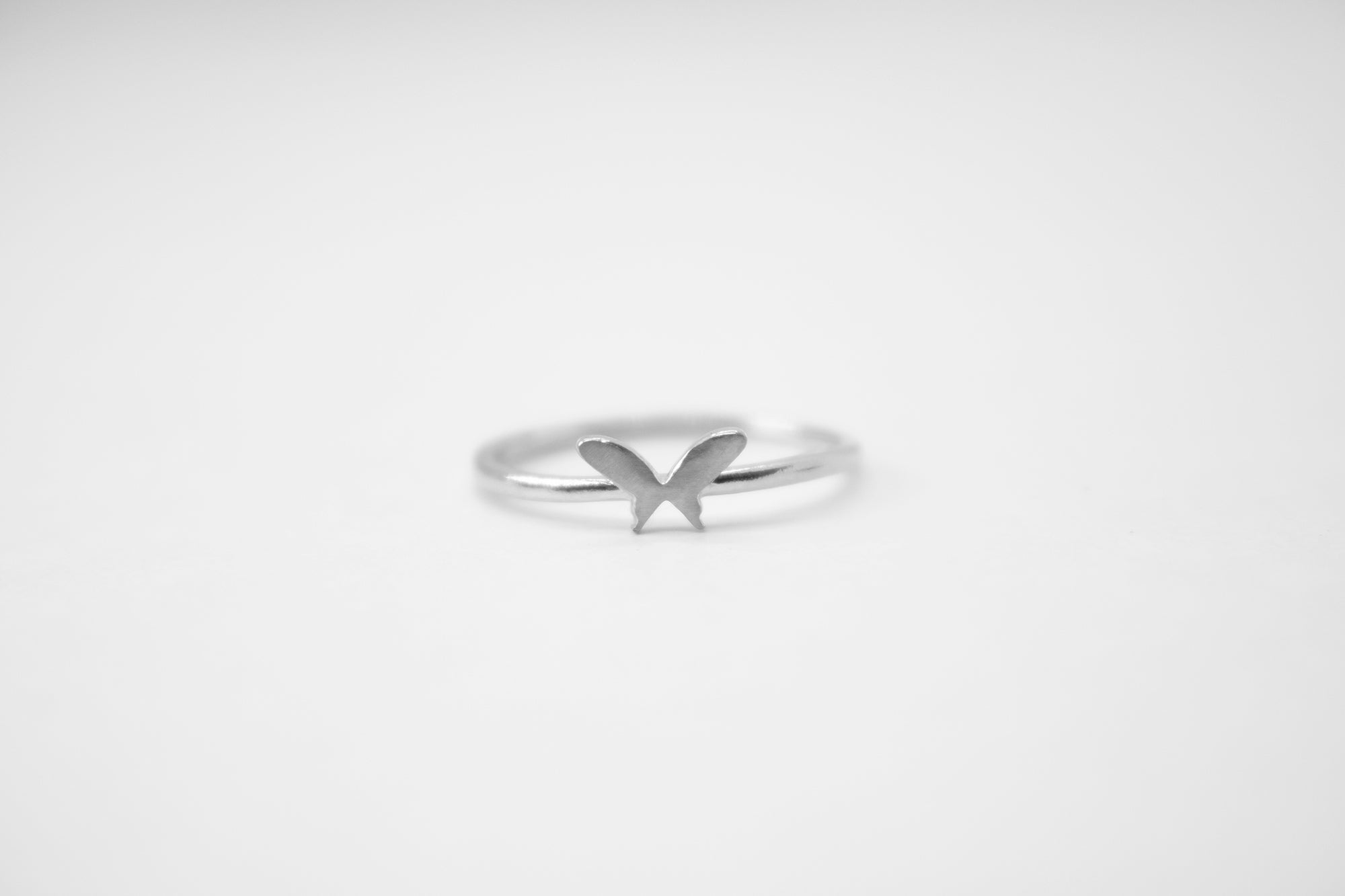 バタフライプチリング