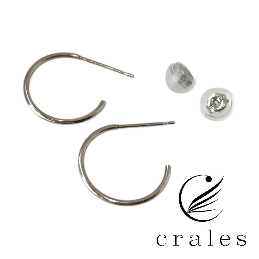 プラチナハーフフープピアス