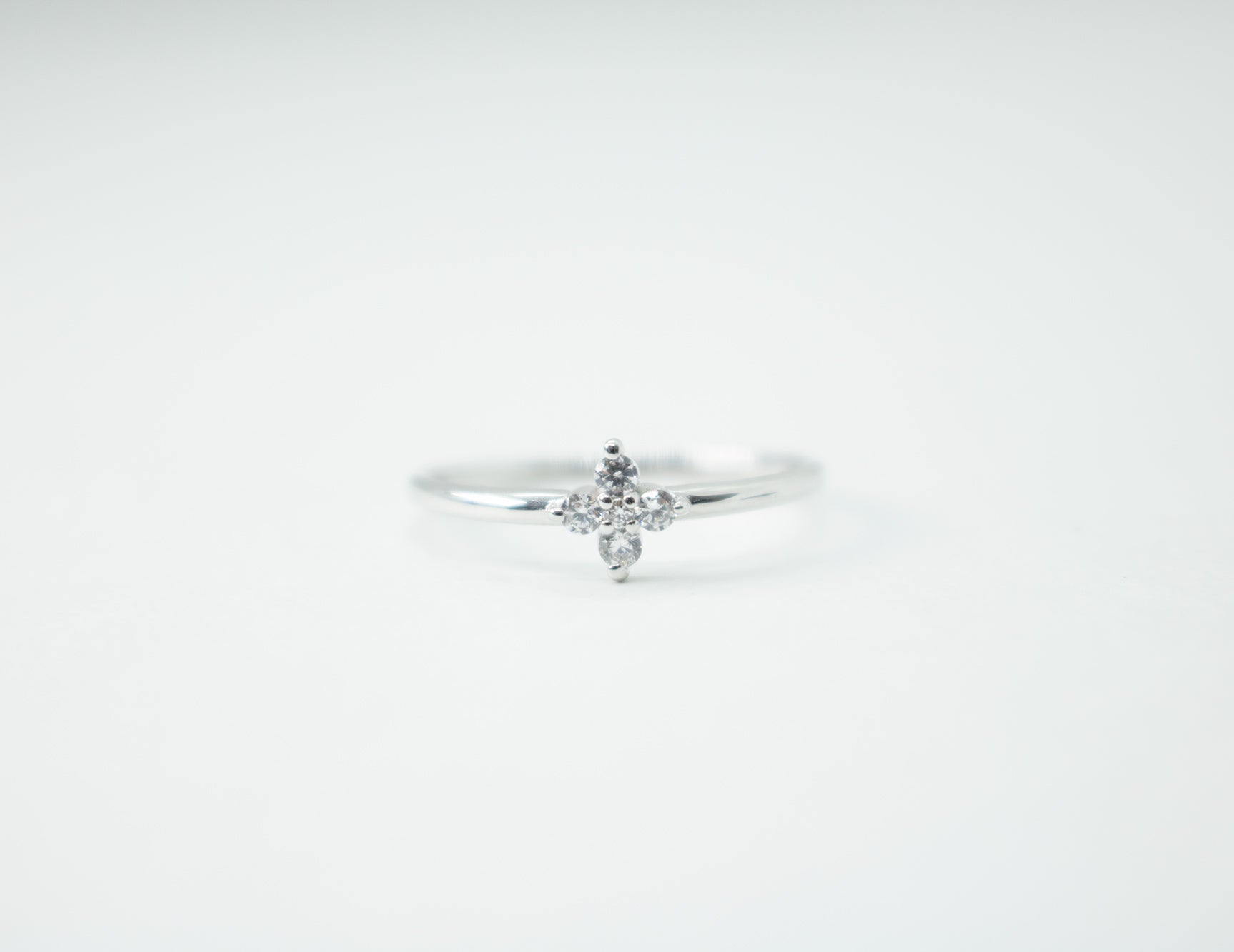 四葉ダイヤリング